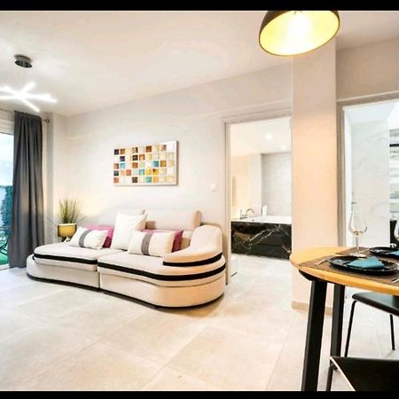 Romantic Jacuzzi Apartment Atény Exteriér fotografie